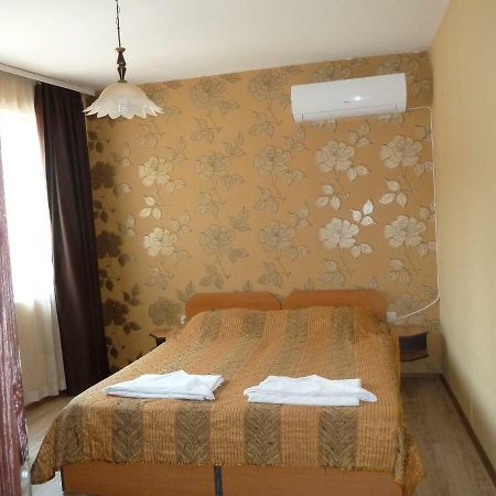 Tarnovski Dom Guest Rooms Veliko Tarnovo Luaran gambar