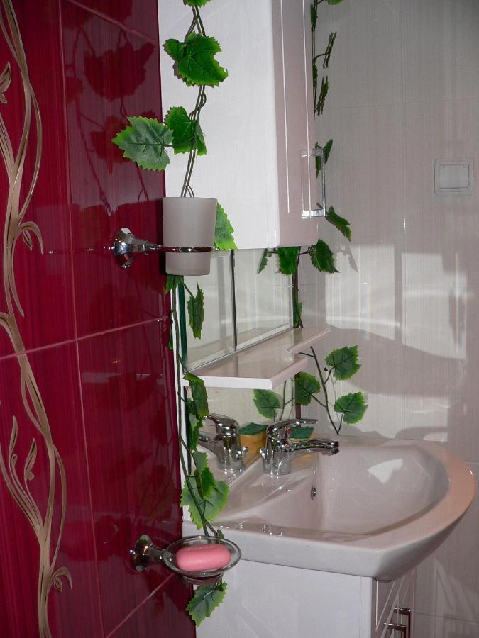 Tarnovski Dom Guest Rooms Veliko Tarnovo Bilik gambar