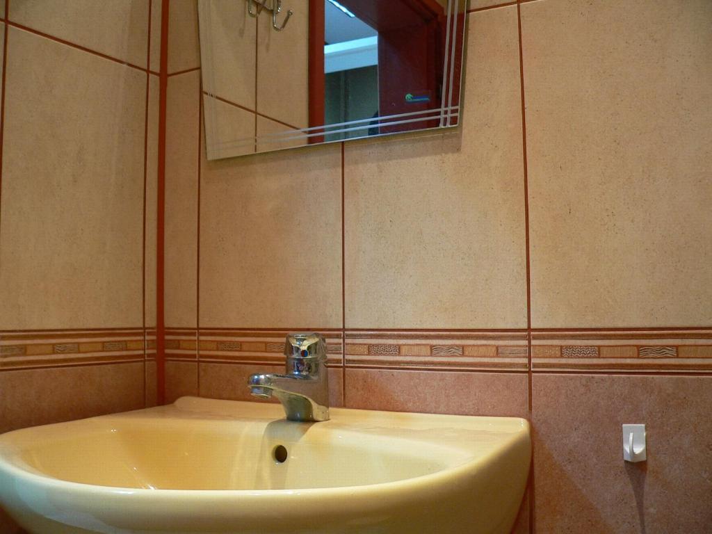Tarnovski Dom Guest Rooms Veliko Tarnovo Bilik gambar