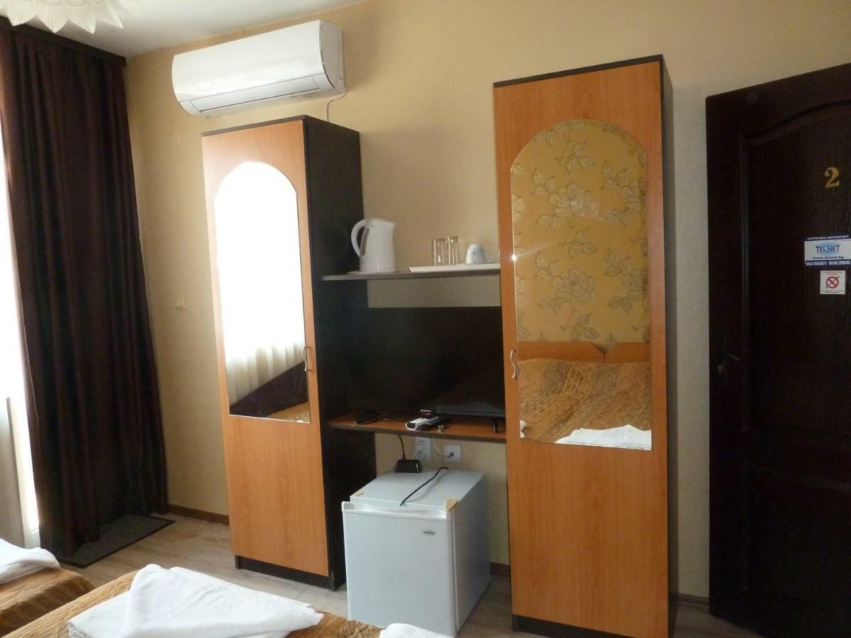 Tarnovski Dom Guest Rooms Veliko Tarnovo Luaran gambar