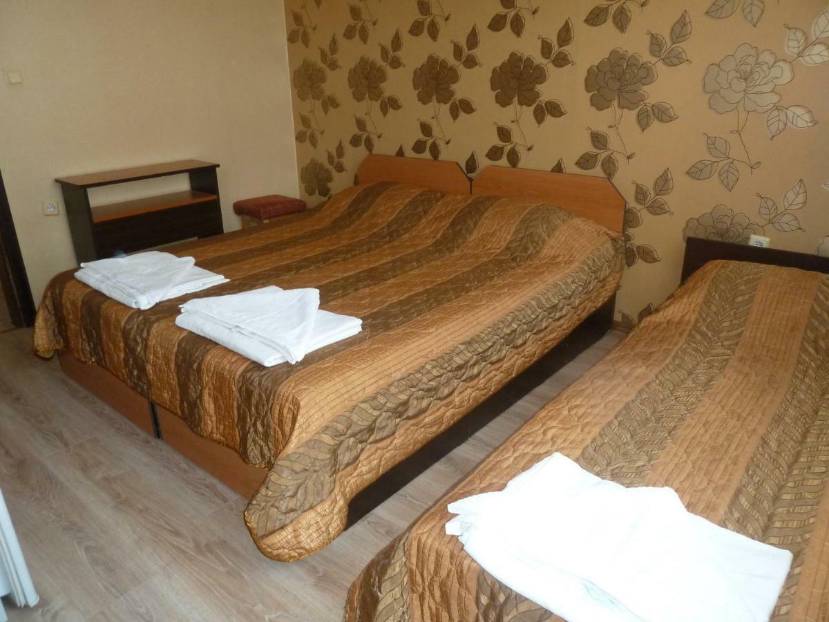 Tarnovski Dom Guest Rooms Veliko Tarnovo Luaran gambar